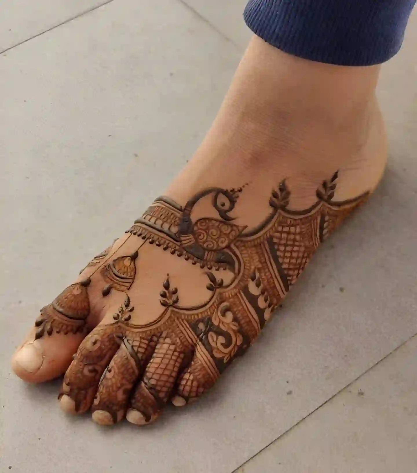 Arabic Peacock Mehandi Design