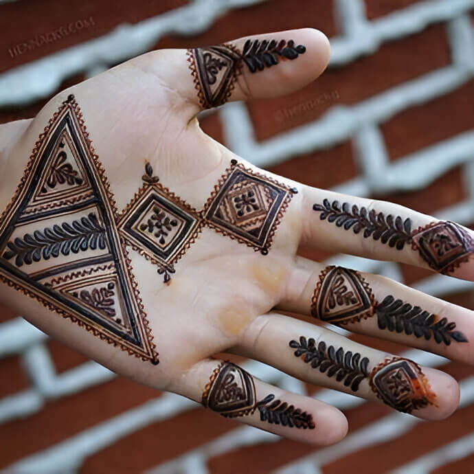 simple and minimalist mehandi design 4