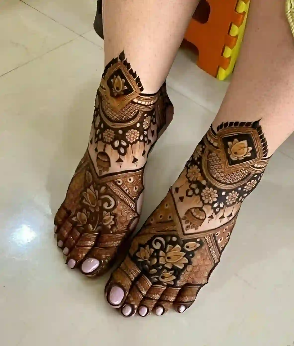 Traditional Mehndi Design Photo