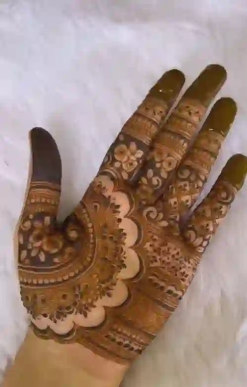 Aesthetic Front Hand Mehndi Design Simple And Beautiful