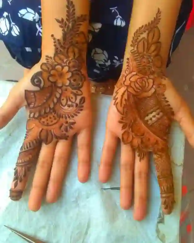 Simple Bel Front Hand Mehndi Design