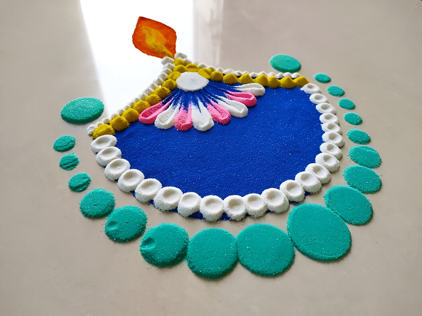 Diya-themed Rangoli Designs 3