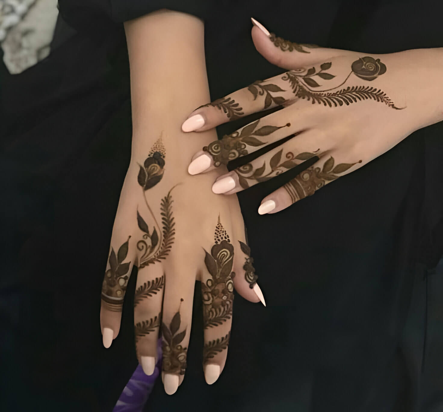 Floral Finger Mehndi design 4