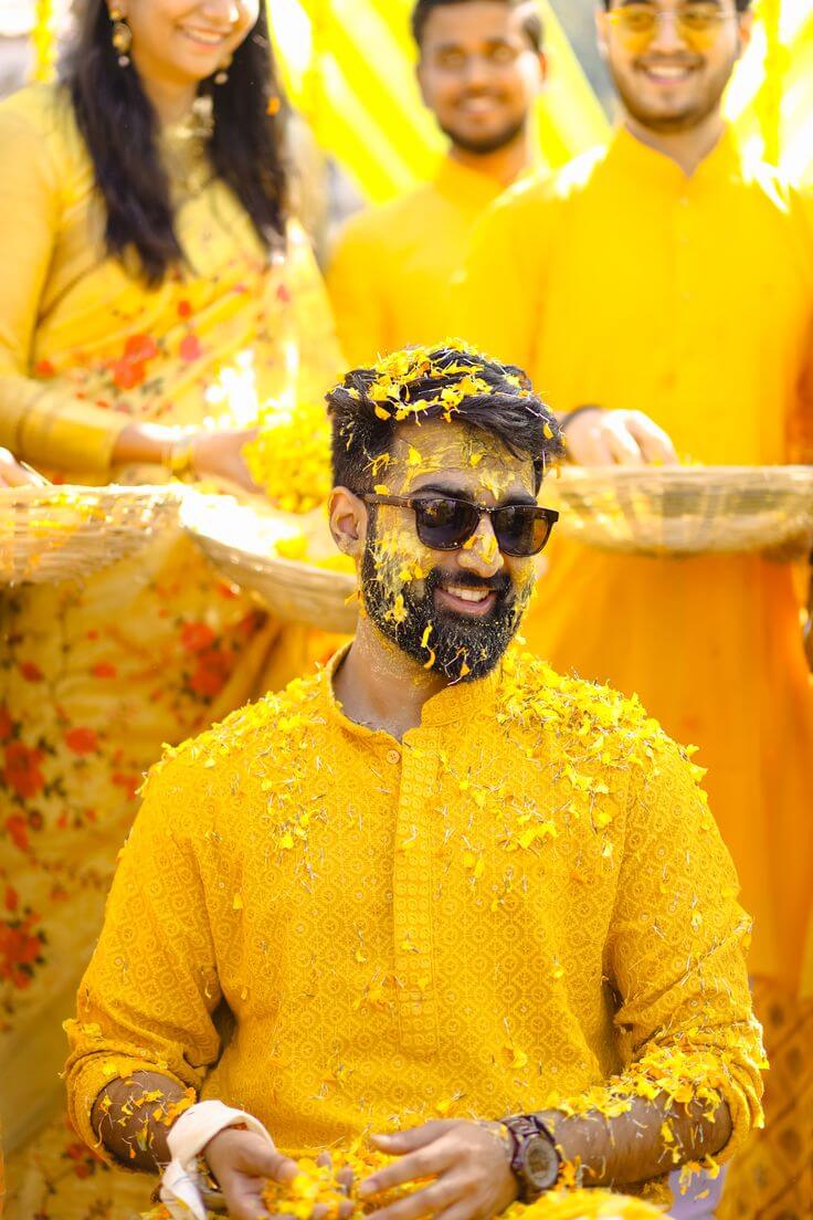 Haldi Poses for Groom 1