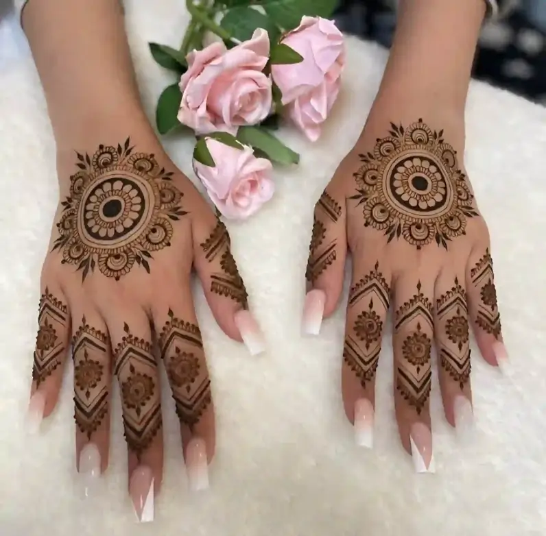 Modern Simple Finger Mehndi Designs