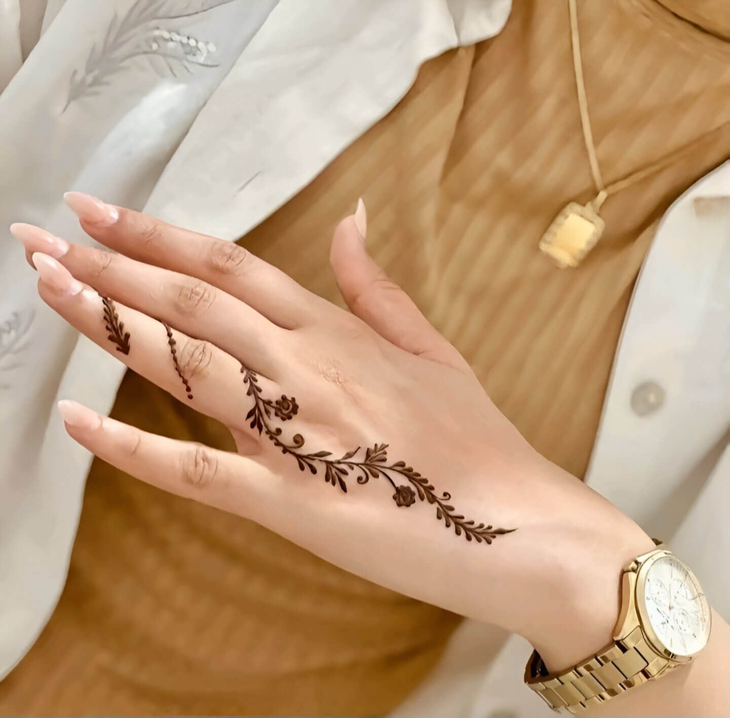 Ring Style Mehndi design 5