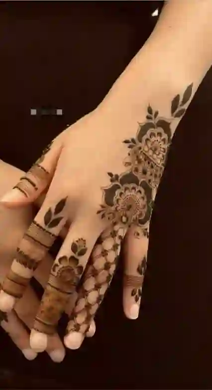 Pakistani Arabic Mehndi Design