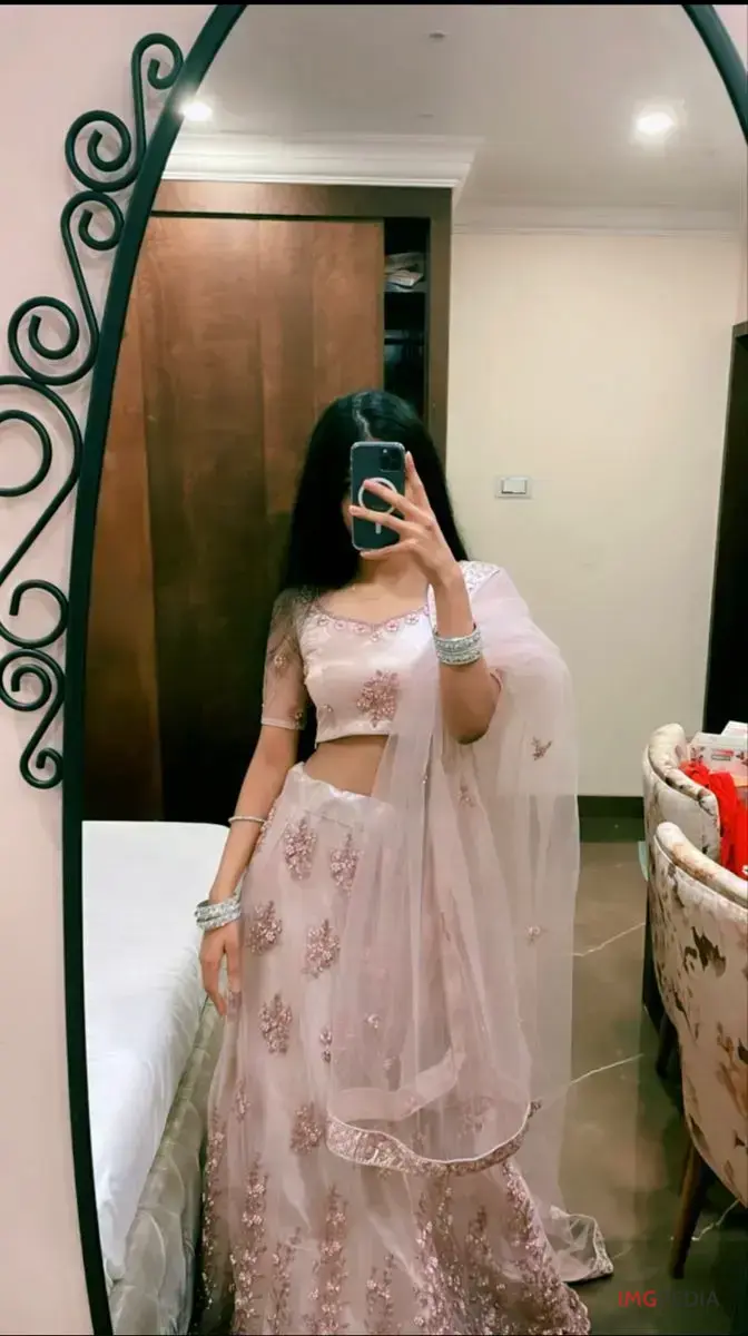 Traditional Dress Girl Mirror Selfie In Lehenga